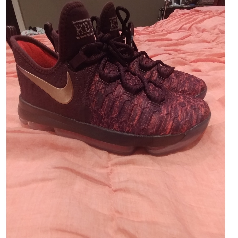 Kevin Durant Nike Zoom Xmas edition